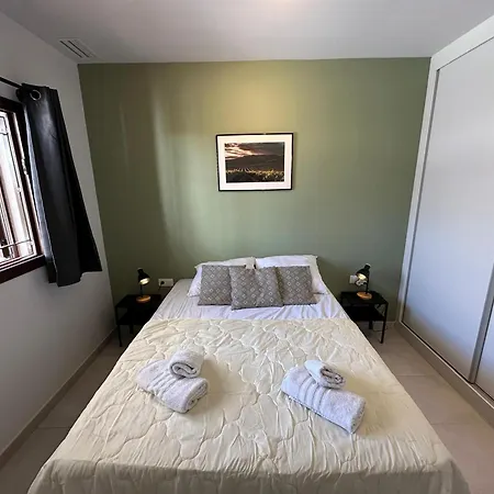 Apartment Moderno Cerca De La Playa, Aire Acondicionado, 2 Dormitorios, Jardin Comun - Es-376-18